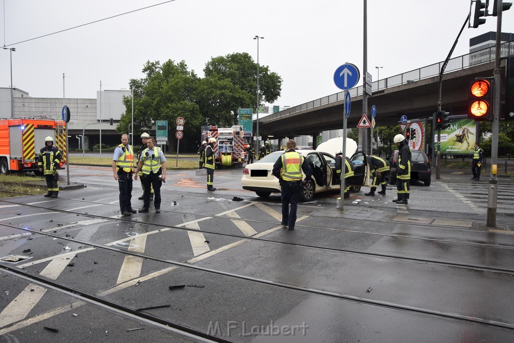 VU 3 Pkw Koeln Deutz Am Messekreisel P085.JPG - Miklos Laubert